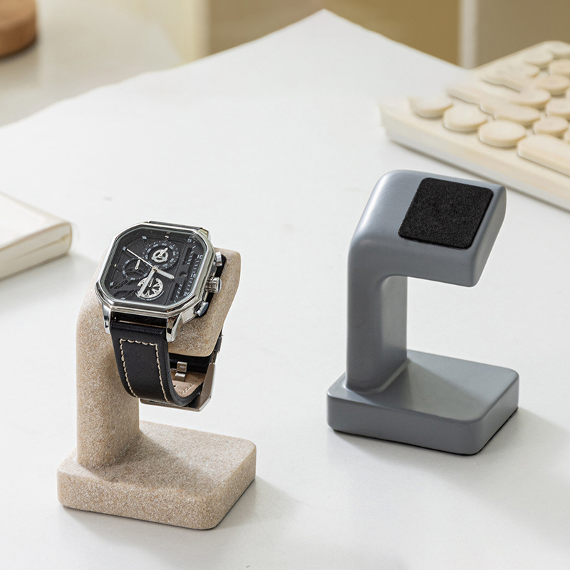 1 個の時計ホルダージュエリーディスプレイラック樹脂素材滑ら - Jewelry And Watches Inc のレビューと価格